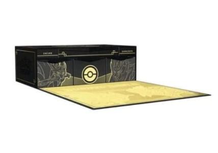 Sword & Shield : Ultra Premium Collection ( Zacian, Zamazenta )